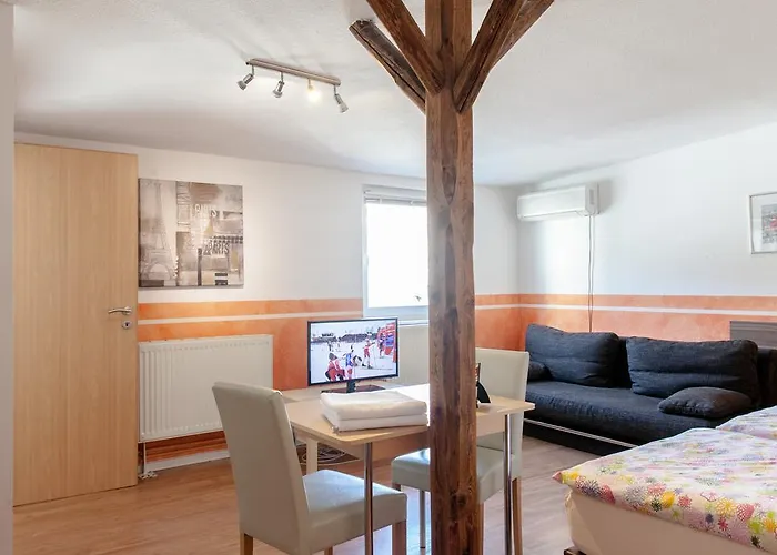 Pension Klingenstr. 23 2*