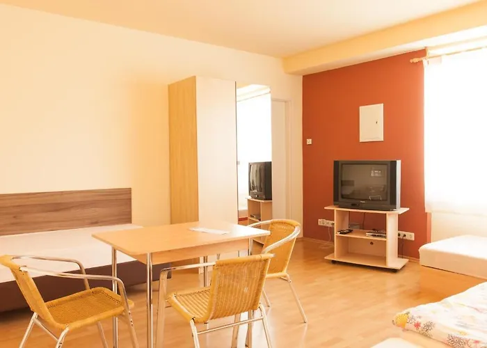 Pension Klingenstr. 23 لبسيا